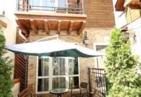 Коттедж двухуровневый 4-комнатный