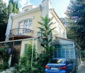 3к. квартира в Ялте