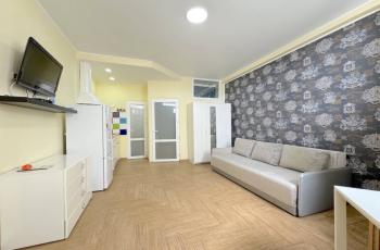 2к. квартира в Феодосии