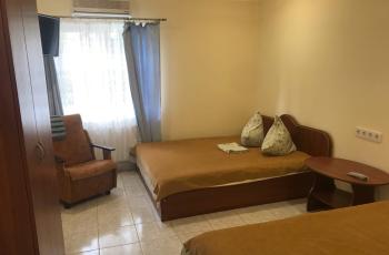 №3. Номер 6-местный