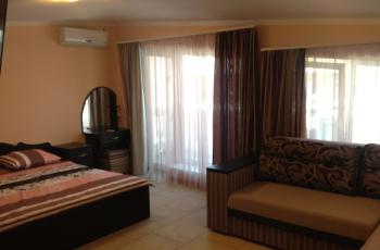 Люкс с кухней 4-местный