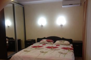 Люкс кухней и отдельным входом 4-местный