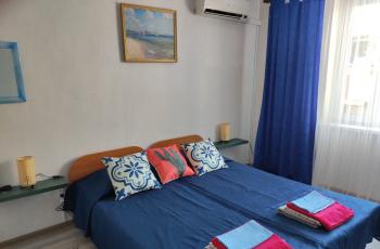 Апартаменты до 3 гостей между морем и озером Донузлав