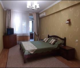 2к. квартира в Алуште