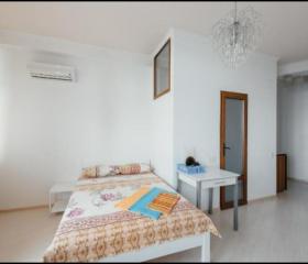 Квартира-студия в Ялте