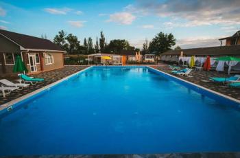 Загородный отель  Прибой