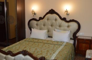 Номер №2 (2 этаж)