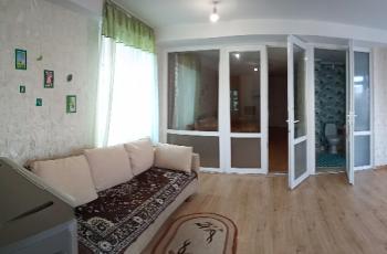 Трехкомнатный этаж дома в Гурзуфе